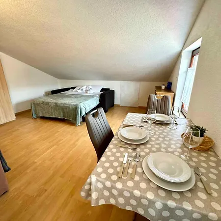 Apartman In 50292